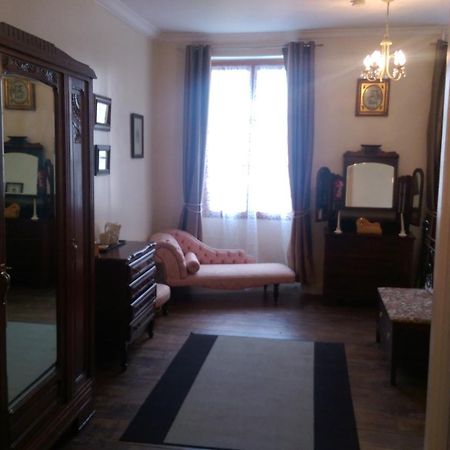 Vingt Grand Rue Champagne-Mouton Quarto foto
