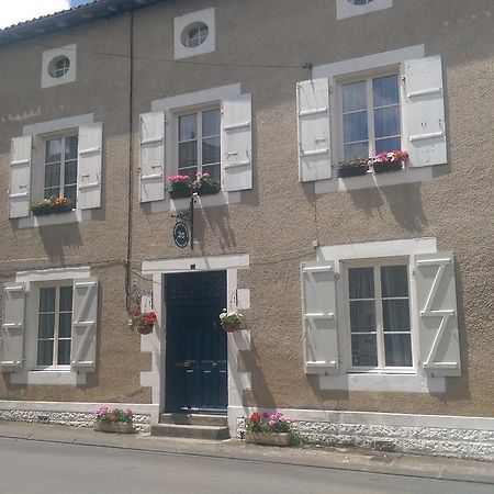 Vingt Grand Rue Champagne-Mouton Exterior foto
