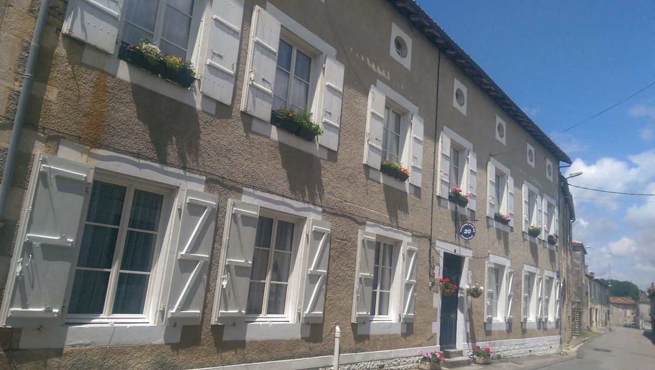 Vingt Grand Rue Champagne-Mouton Exterior foto